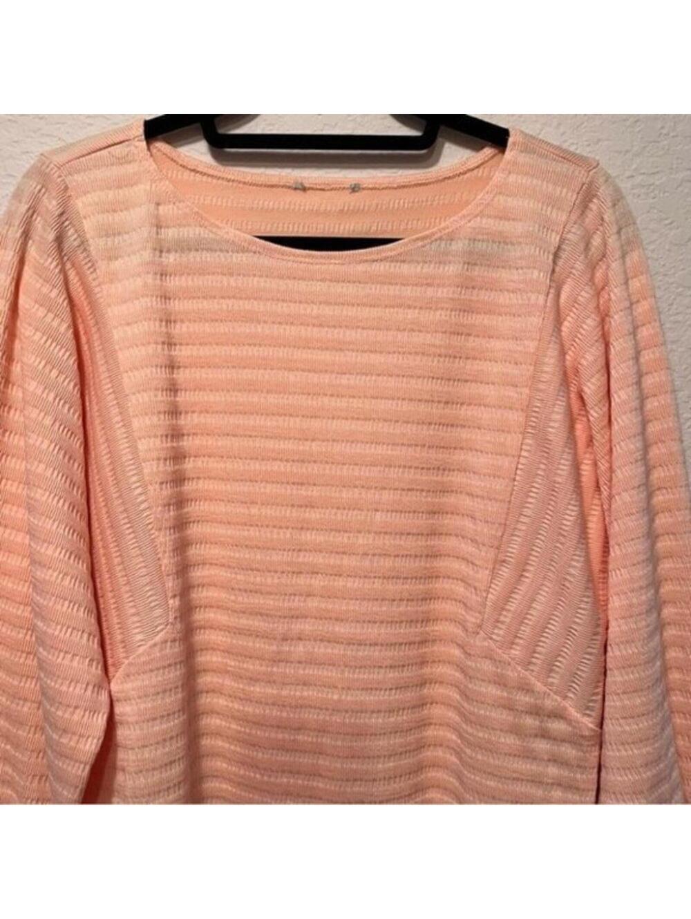 H&M Peach Textured Sweater Top Soft Lightweight Pullover Size M - Picture 6 of 7